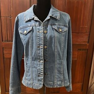 Charter Club denim jacket, medium washed denim color with stretch, XL
